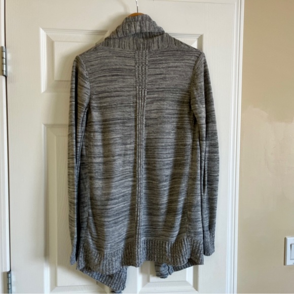 Aritzia Wilfred Flaubert Silk Cashmere Cardigan - Picture 3 of 6